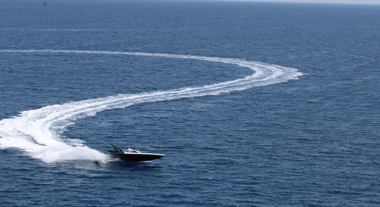 Γρήγορο και ευέλικτο. Συνδυασμός που ζητούν αυτοί που αρέσκονται στις επιδόσεις...