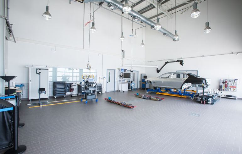 Εικόνα που δείχνει και το επίπεδο της δουλειάς που γίνεται στο κομμάτι της εκπαίδευσης στην μάρκα BMW. Η φωτογραφία είναι από το ελληνικό κέντρο εκπαίδευσης!