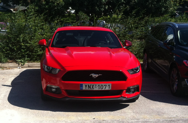 Ήδη τα πρώτα Mustang έχουν αρχίσει να κυκλοφορούν και στην Ελλάδα...