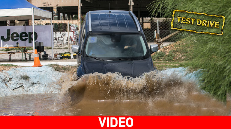 Λιώνουμε… εκτός δρόμου το Jeep Renegade Λιώνουμε… εκτός δρόμου το Jeep Renegade