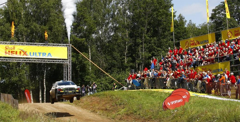 Φωτογραφία από τον προηγούμενο αγώνα που διεξήχθη στην Εσθονία. Όπως μπορείτε να δείτε το θέαμα ήταν μοναδικό και οι θεατές σίγουρα το απόλαυσαν. Ανάλογες εικόνες περιμένουμε και στην Ελλάδα!