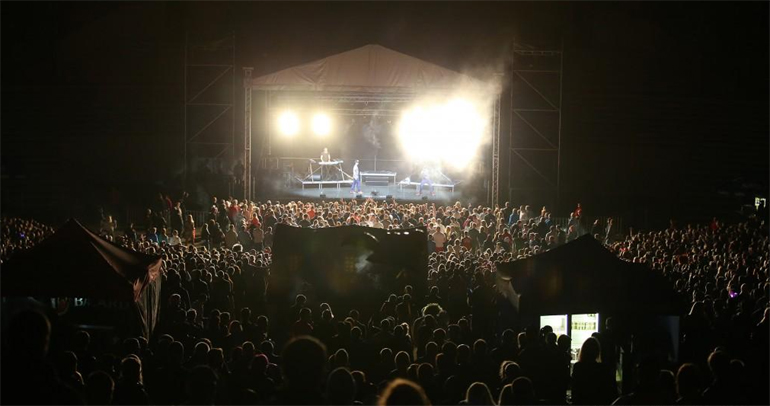 Οι αγώνες που προσμετρούν στο πρωτάθλημα του ERC δεν είναι απλά αγώνες ράλι αλλά μία γιορτή με παράλληλες εκδηλώσεις