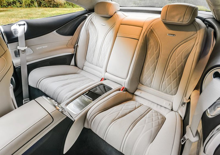 Αυτές είναι οι θέσεις για τους πίσω...