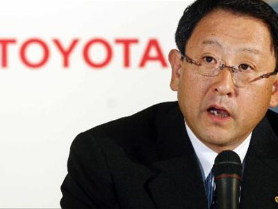 Ποια είναι η αμοιβή του προέδρου της Toyota;