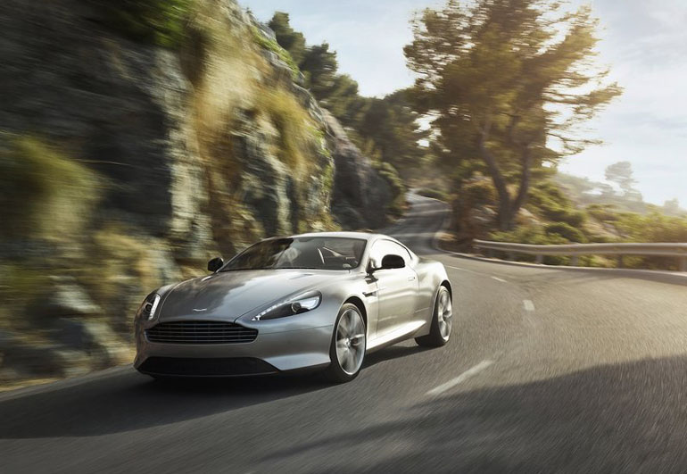 Πολύ χαρακτηριστική η σχεδίαση των μοντέλων της βρετανικής φίρμας (στην φωτό η DB9)