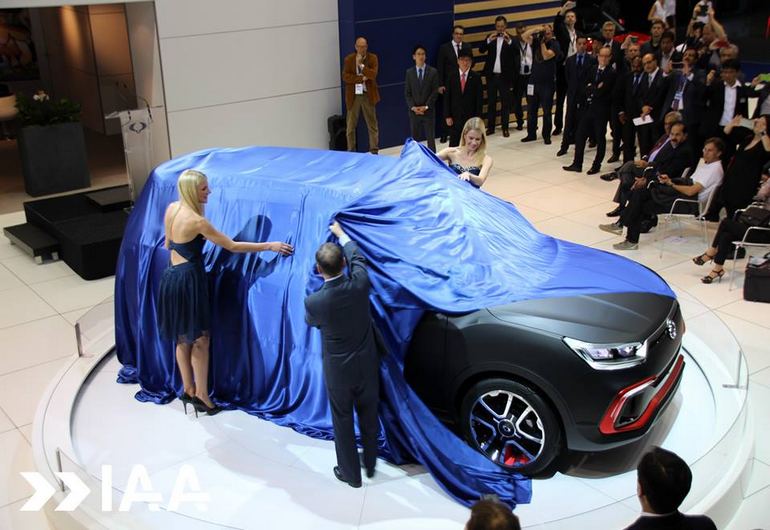 Οι άνθρωποι της SsangYong αποκαλύπτουν το Τivoli σε μία πολύ ξεχωριστή εκδοχή. Το συγκεκριμένο μοντέλο πωλείται ήδη και στην Ελλάδα με κινητήρα 1.600 κ.εκ.