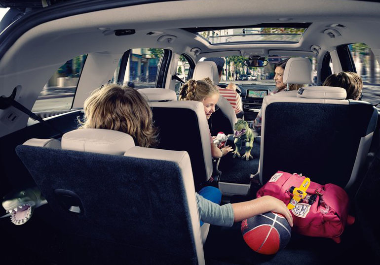 Το νέο Gran Tourer μπορεί να φιλοξενήσει 7 επιβάτες...