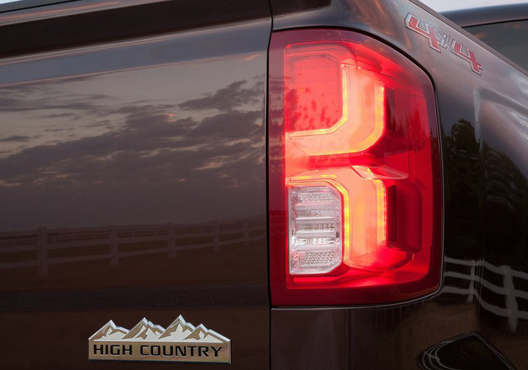 Φώτα τεχνολογίας LED...