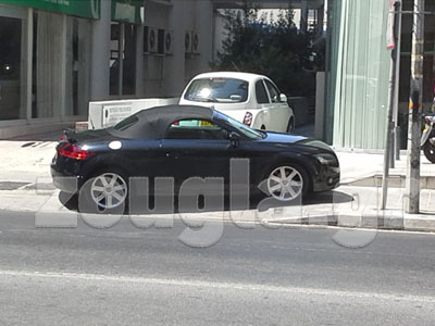 Χαμός με το… γνωστό πεζοδρόμιο της Κύπρου!!!!