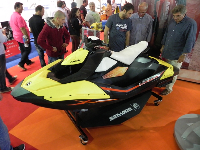 To συγκεκριμένο Sea Doo είναι πλαστικό και κοστίζει μόλις 6.000 ευρώ