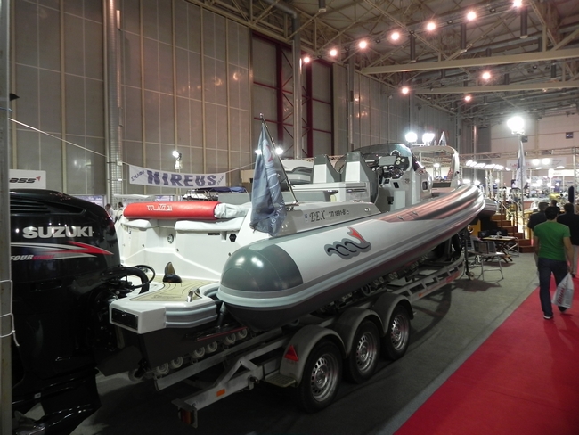 Στην έκθεση υπάρχουν και μεγάλα φουσκωτά...