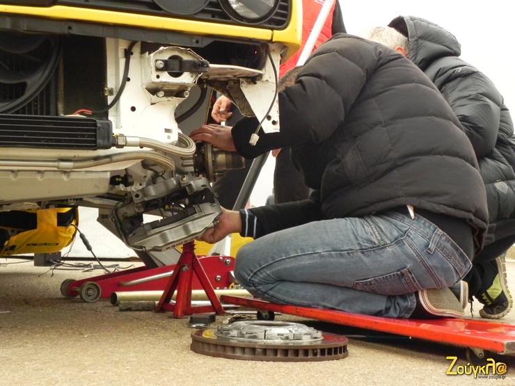 Πολύ δουλειά...