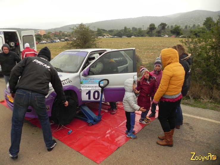 Στον αγώνα με τα πιτσιρίκια!!!!