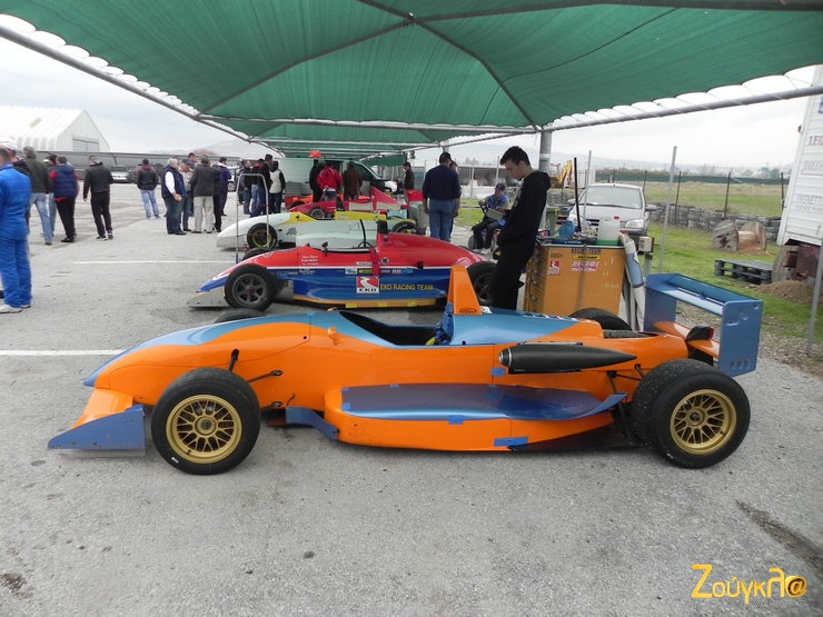 Είχε και μονοθέσια Formula στην πίστα...
