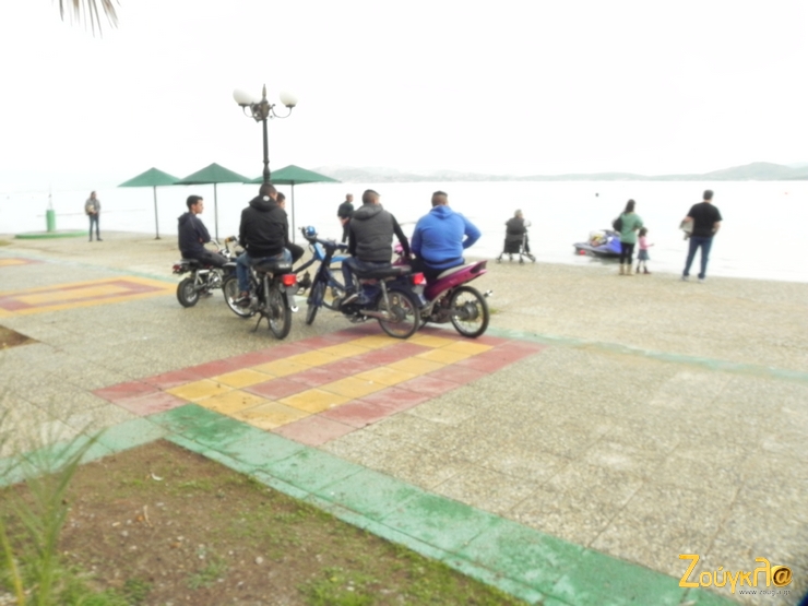 Οι πιτσιρικάδες με τα παπάκια άρχισαν να σκέφτονται να αλλάξουν χόμπι!!!