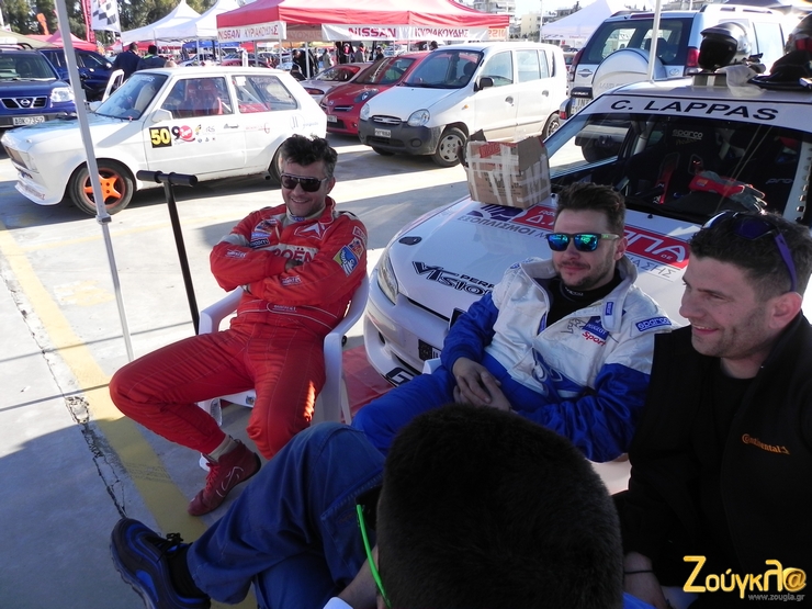 Μες στην τρελή χαρά!!!!