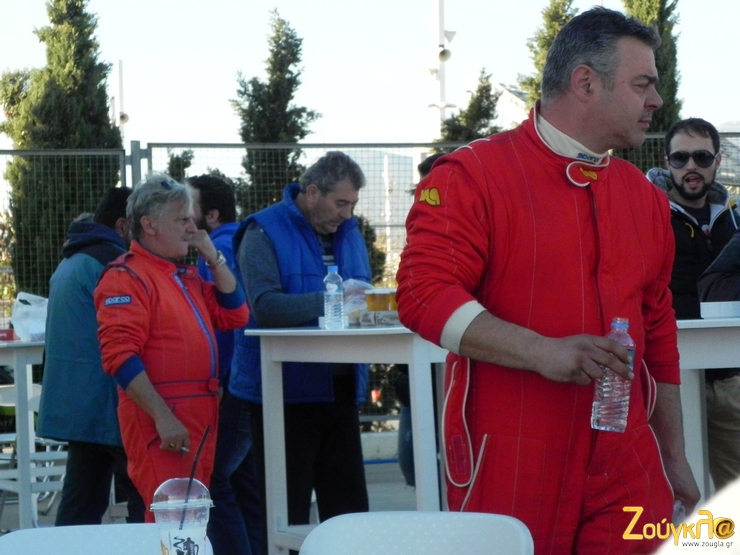 'Κοίτα να δεις που μου έκατσε κάτι στο.. δόντι'