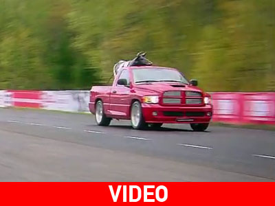 Έκανε κόντρες με Dodge RAM και… αγελάδα στην καρότσα