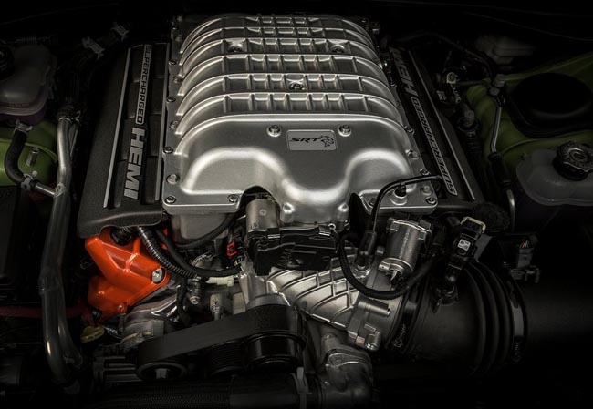 Ο κινητήρας HEMI έχει χωρητικότητα 6.2 λίτρα και αποδίδει 707 ίππους...