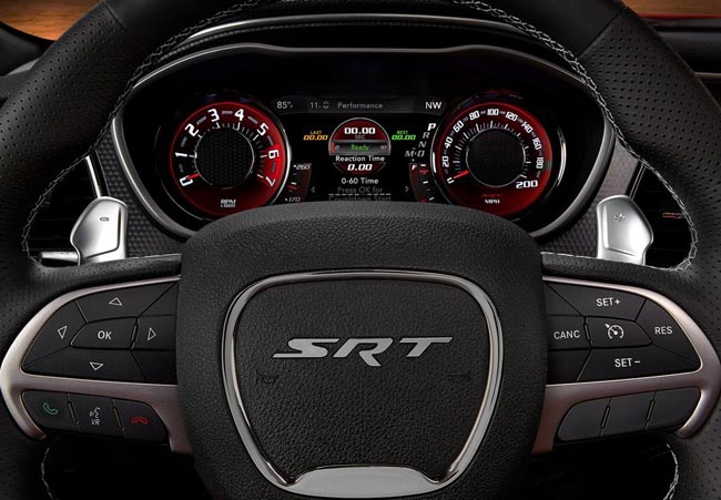 Η εικόνα που αντικρύζει όποιος τυχερός κάθεται πισω από το τιμόνι του αμερικάνικου θρύλου...