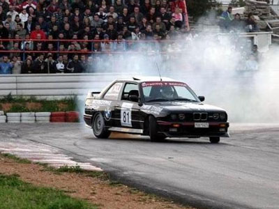 Φιλικός αγώνας… drift στο «Kartodromo»