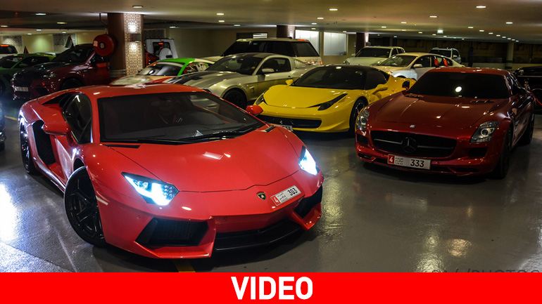 Ιδιωτικό… παρκινγκ με απίστευτα αυτοκίνητα