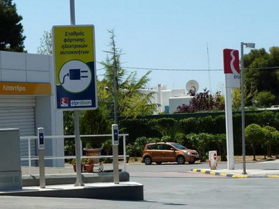 H EKO θα πουλά και… ρεύμα στα πρατήριά της!