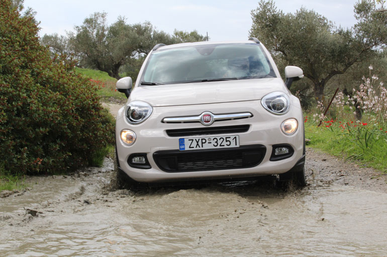 Τέτοια εμπόδια δεν χρειάζονται καν σκέψη όταν βρίσκεσαι πίσω από το τιμόνι ενός 500Χ