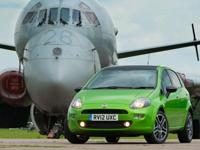 Αναβάλλεται για το 2014 η παραγωγή του νέου Fiat Punto;