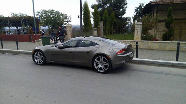 Το μήκος του πλησιάζει σχεδόν τα 5 μέτρα...