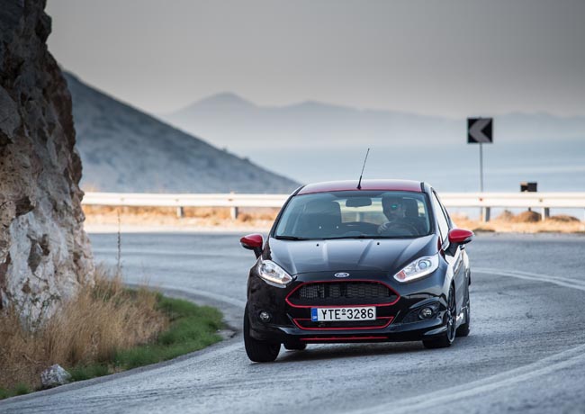 Το μαύρο στρίβει καλά...