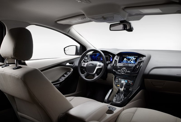 Εσωτερικά δεν υπάρχουν σημαντικές διαφορές σε σχέση με ένα συμβατικό Focus...