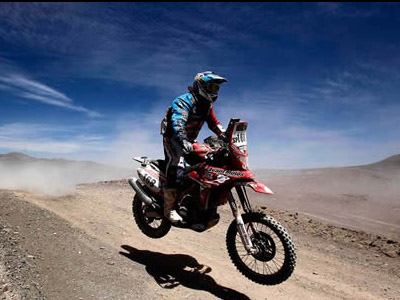 Με τρεις αναβάτες η Honda στο Dakar Με τρεις αναβάτες η Honda στο Dakar