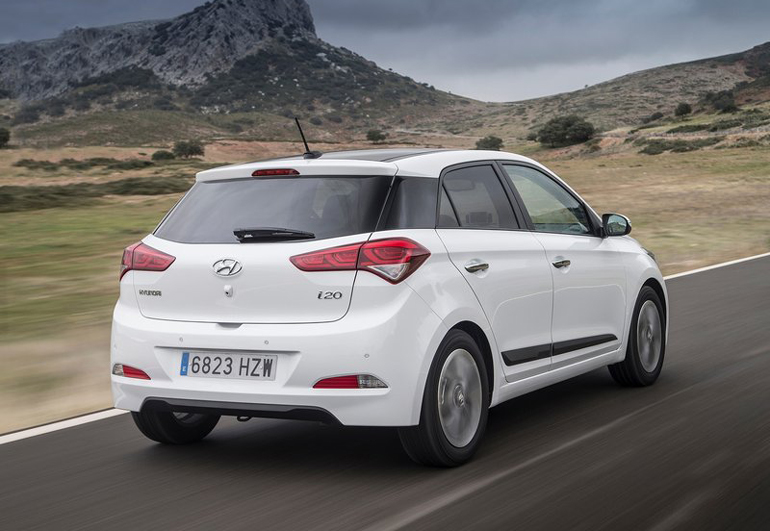 Νέα πιο σύγχρονη σχεδίαση για τη νέα γενιά του Hyundai i20
