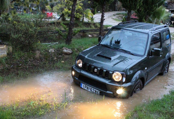 Περνάει και τέτοια κομμάτια (άνετα)