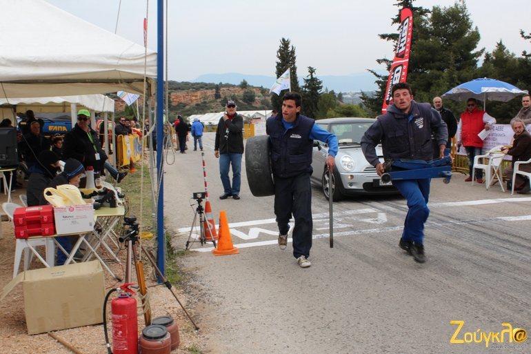 Σε ένα αγώνα όπως είναι η Ριτσώνα όλοι τρέχουν...