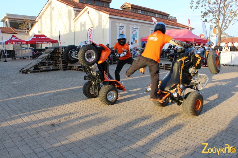 Για να το πετύχει αυτό πρέπει να έχεις φάει τη μισή σου ζωή σε... τούμπες!