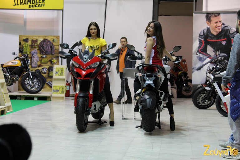 Είναι δυνατόν να μην χαμογελάς όταν... καβαλάς μία Ducati;