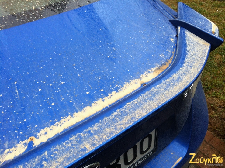 Όταν βρέχει λάσπη και πέφτει πάνω στο Subaru BRZ...