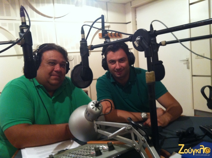 Μαζί με τον Πάρι Ποντίκα στο κρατικό ραδιόφωνοστο οποίο κάθε Σάββατο και Κυριακή 2:30 - 3:00 σχολιάζουμε την επικαιρότητα....