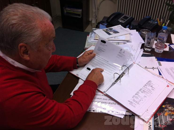 Σε αυτό το χαρτί φαίνεται η πρόταση από αυτοκινητοβιομηχανία - κολοσσό για συνεργασία!!!