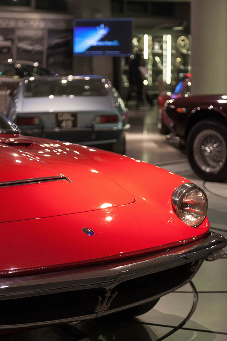 Το εμπρός τμήμα από μία Maserati Mistral