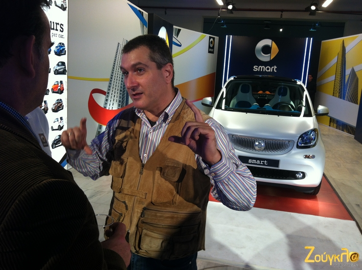 Ο Δημήτρης Σπυράκης είναι ο δημοσιογράφος που δεν βάζει ποτέ γλώσσα μέσα!!!