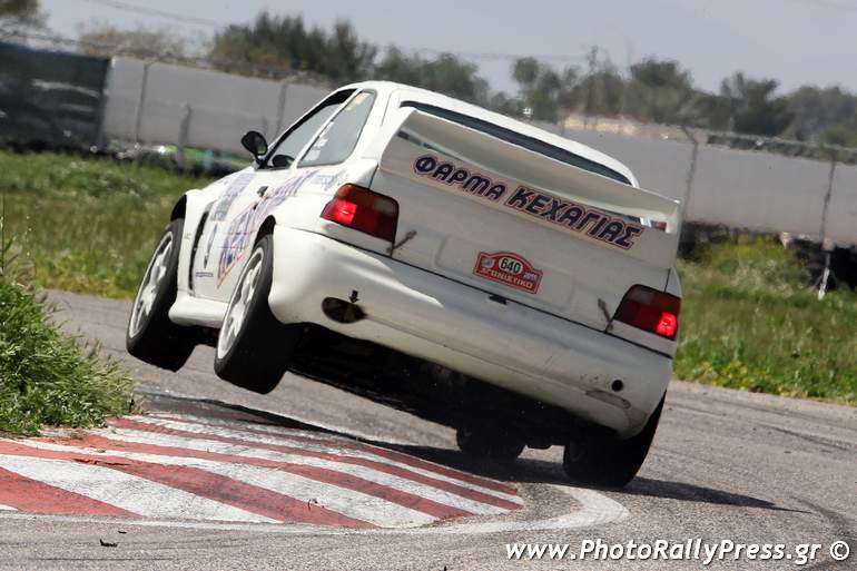 Θα μπορούσε κάλλιστα να τρέξει σε αγώνα με αυτοκίνητα που πάνε στις δύο ρόδες...