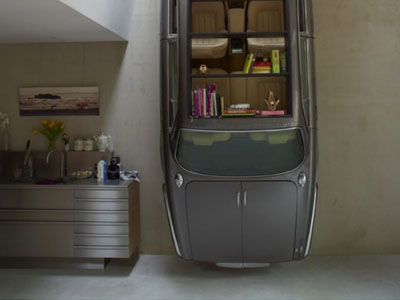 Μετέτρεψαν Jaguar σε… βιβλιοθήκη