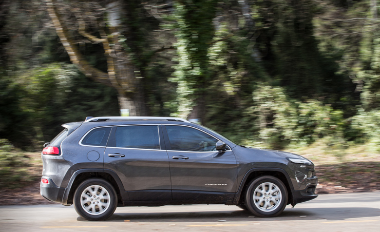 Το μήκος ξεπερνά τα 4.6 μέτρα...