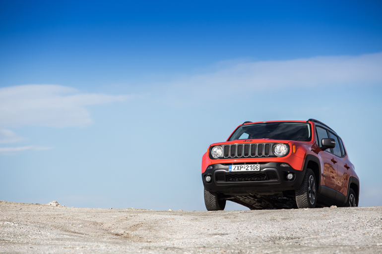 Με το νέο Renegade η Jeep ανεβαίνει και πάλι ψηλά...