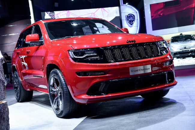 Η κορυφαία έκδοση του Jeep Grand Cherokee που φέρει τα διακριτικά SRT. Εφοδιάζεται με κινητήρα V8 χωρητικότητας 6.4 λίτρων και αποδίδει 475 άλογα...