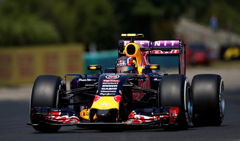 Δεύτερη θέση για τον Kvyat με Red Bull που θύμισε κάτι από τα... παλιά!