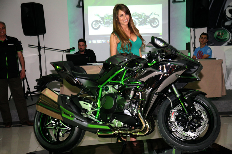 Πολύ δυνατό... μοντέλο (φωτογραφία: Χρύσανθος Οικονομίδης)